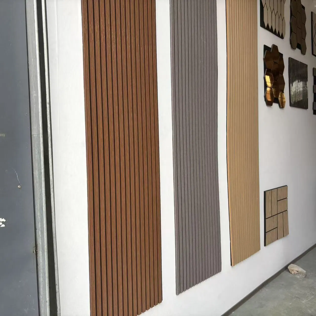 Hexagonal 3D Acoustic Panel for Podcast Studio Walls