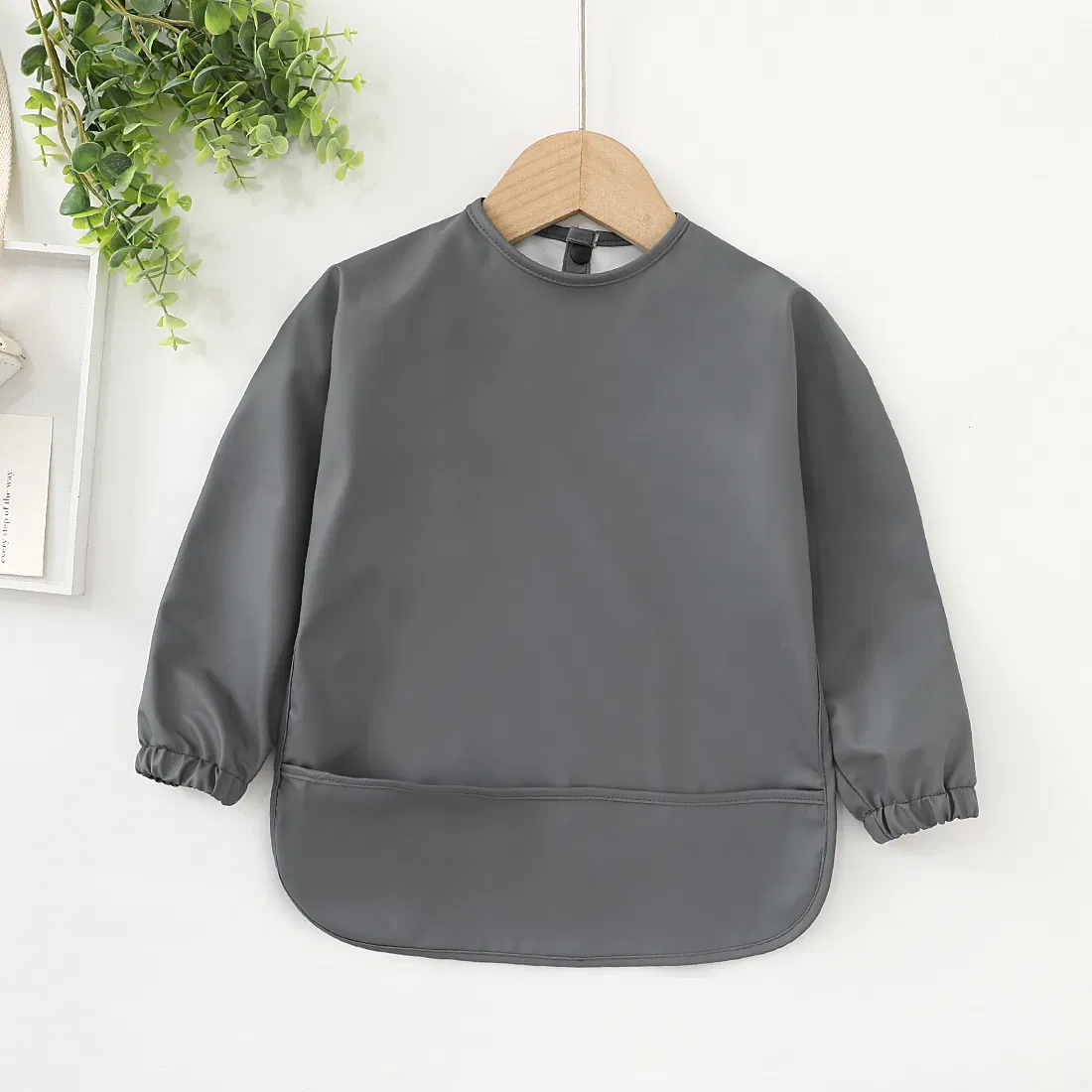 Children's Waterproof Long Sleeves Bibs Plain Baby Feeding Aprons Plastic Baby Eating Apron with Food Catcher