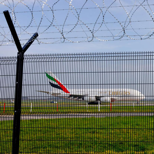 Hot Sale High Security Airport Fencing Prison Mesh Fence / Airport Fencing