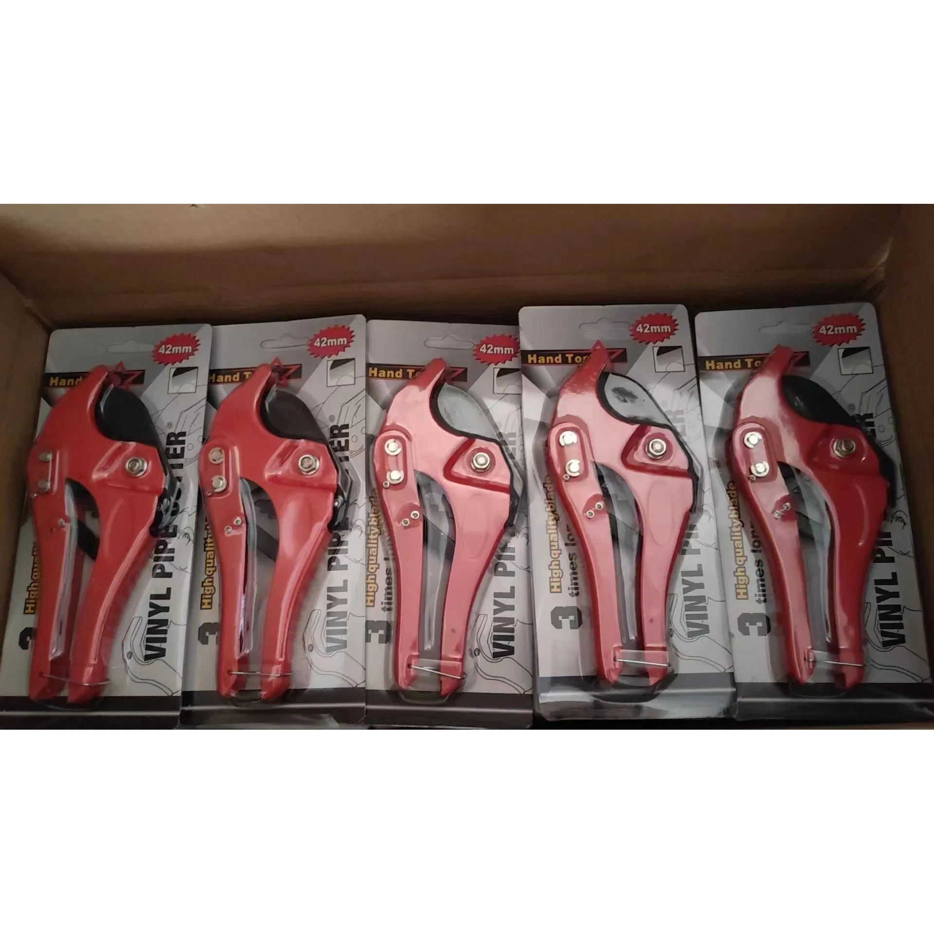 Труборез для ПВХ труб ручной