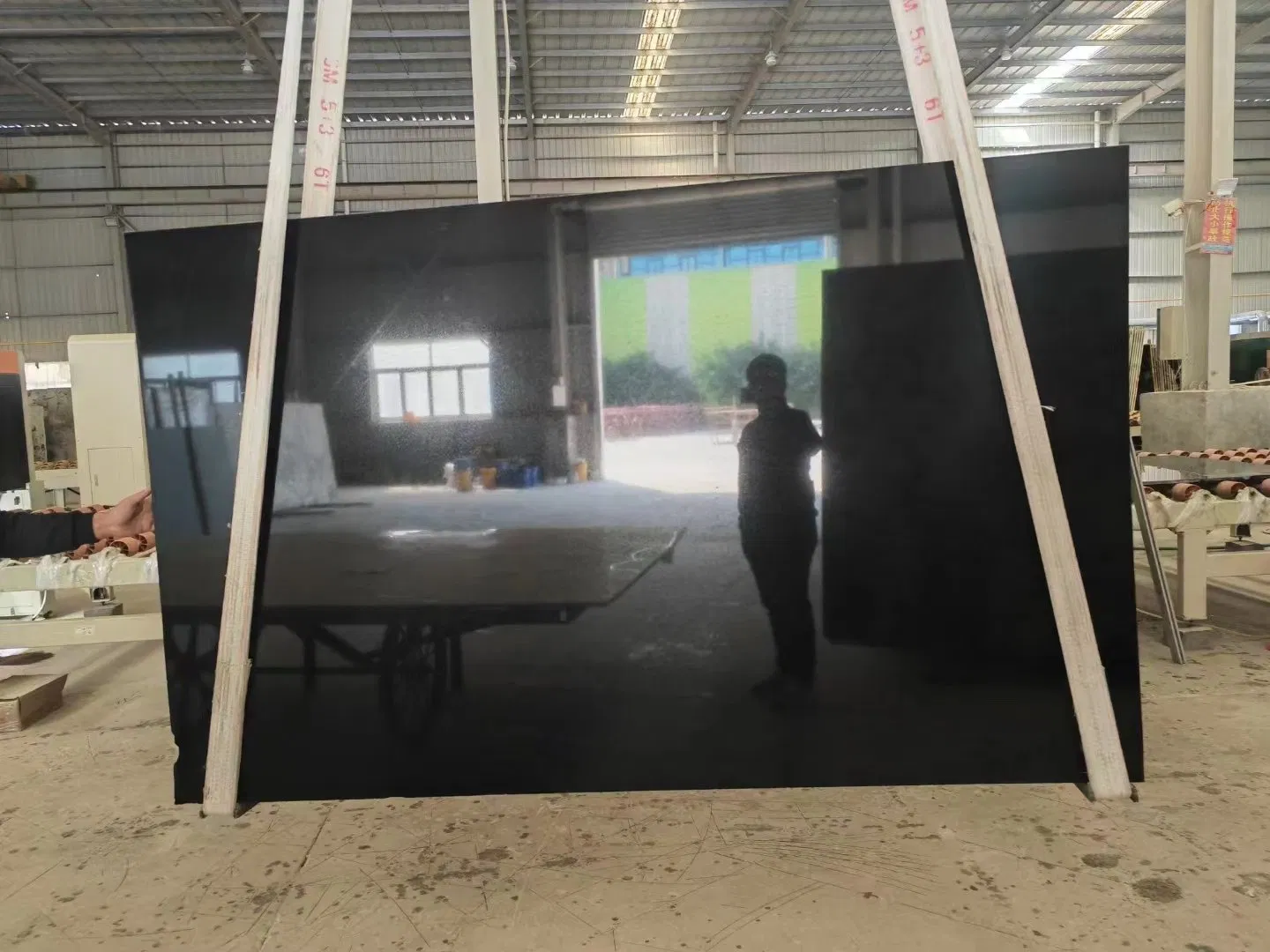 Factory Prices Honed Absolute Black Granite Tiles for Flooring and Wall Cladding