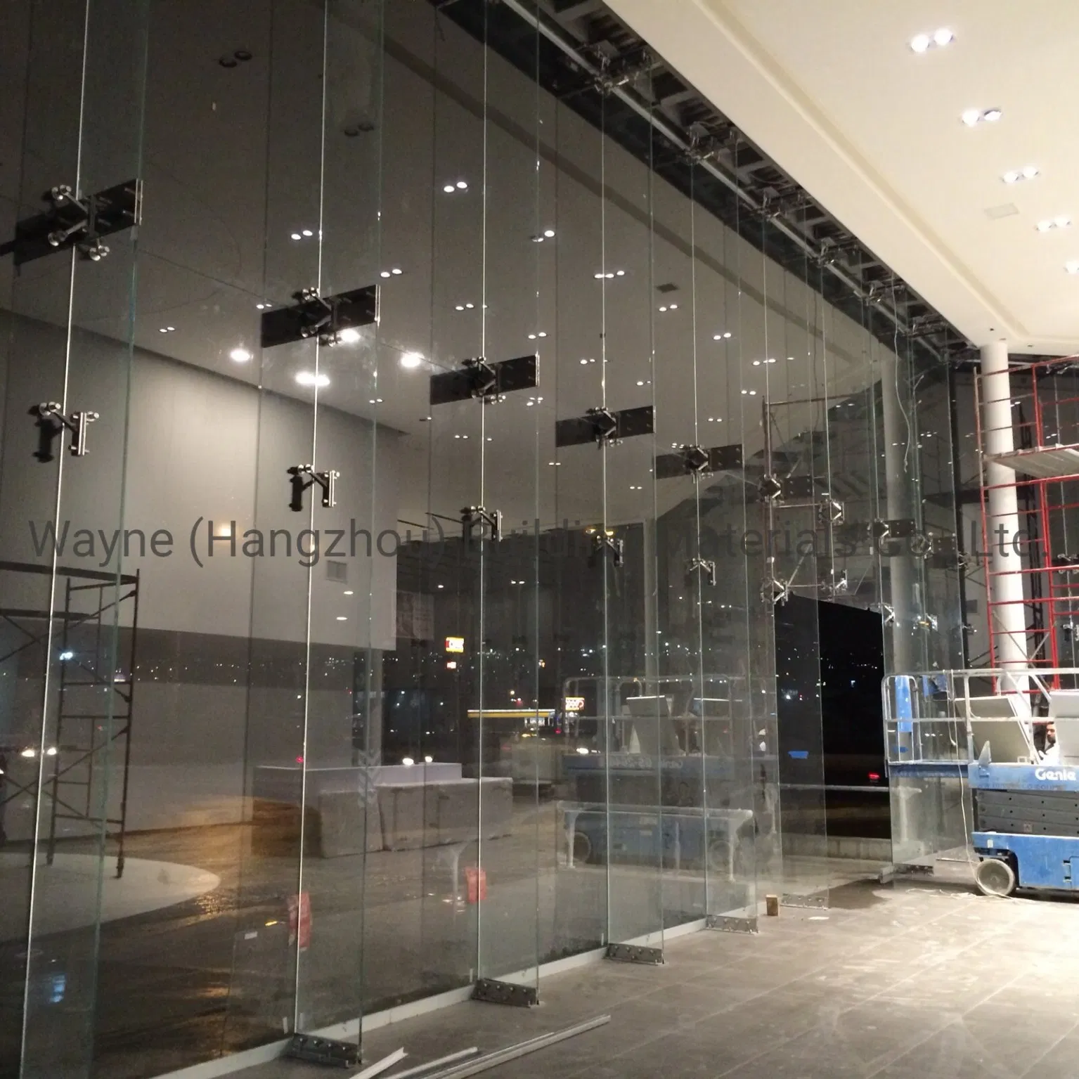 Building Material Exterior Commercial Building Glass Fixed Facade Full Glass Point Supported Fixing Frameless Spider Glass Glazing Curtain Wall