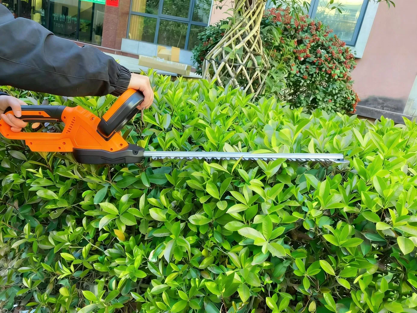 User-Friendly Electric Hedge Trimmer, Lightweight Rechargeable Home Tool for Trimming Shrubs