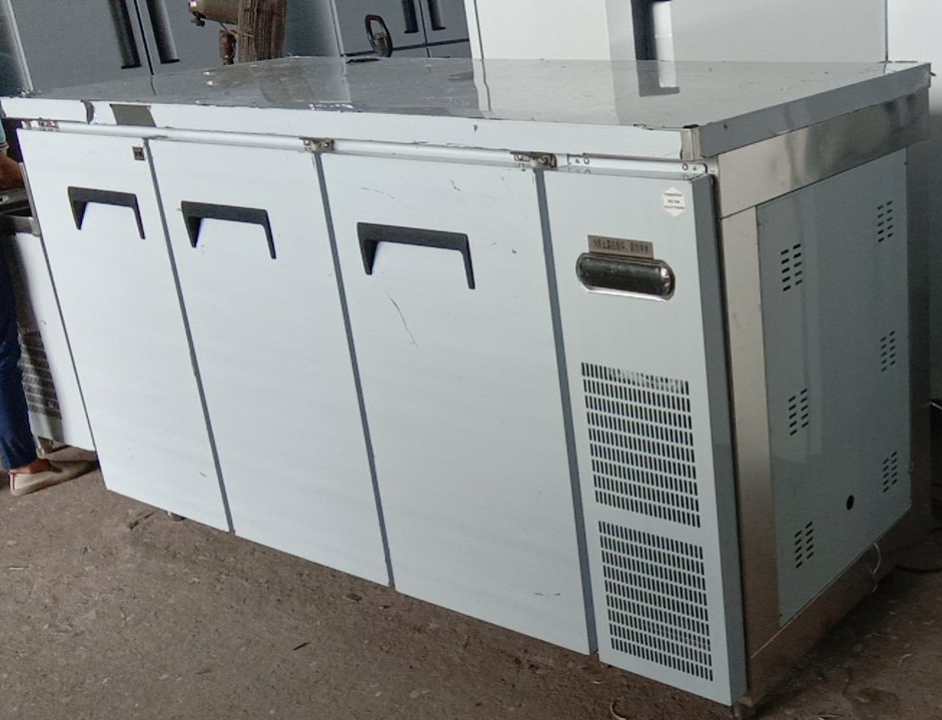 Customized Under Counter Refrigerator Used Stainless Steel Workbench Fridge for Milk Tea Shop