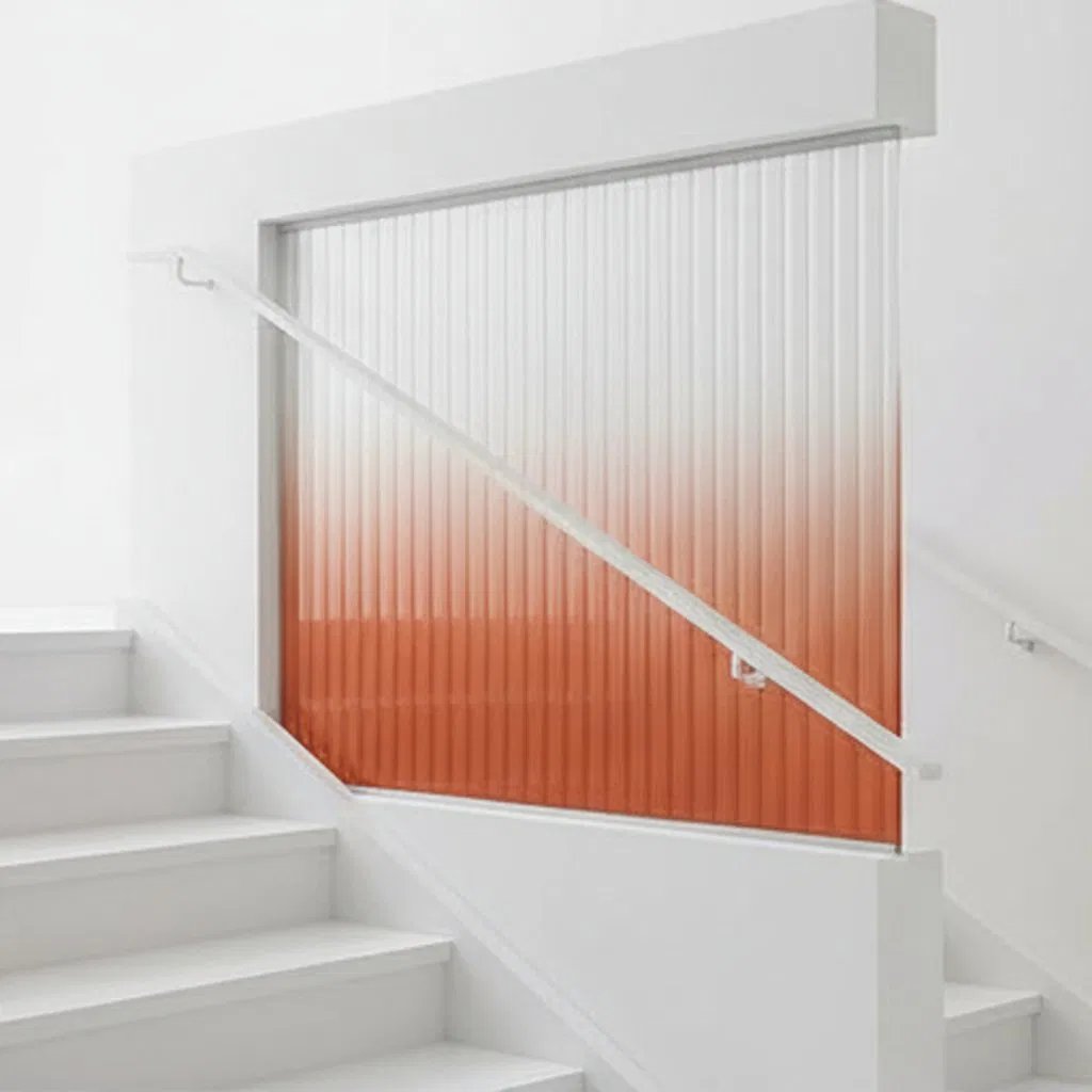 Ultra Clear Patterned Tempered Glass with Custom Satin Finish for Interiors