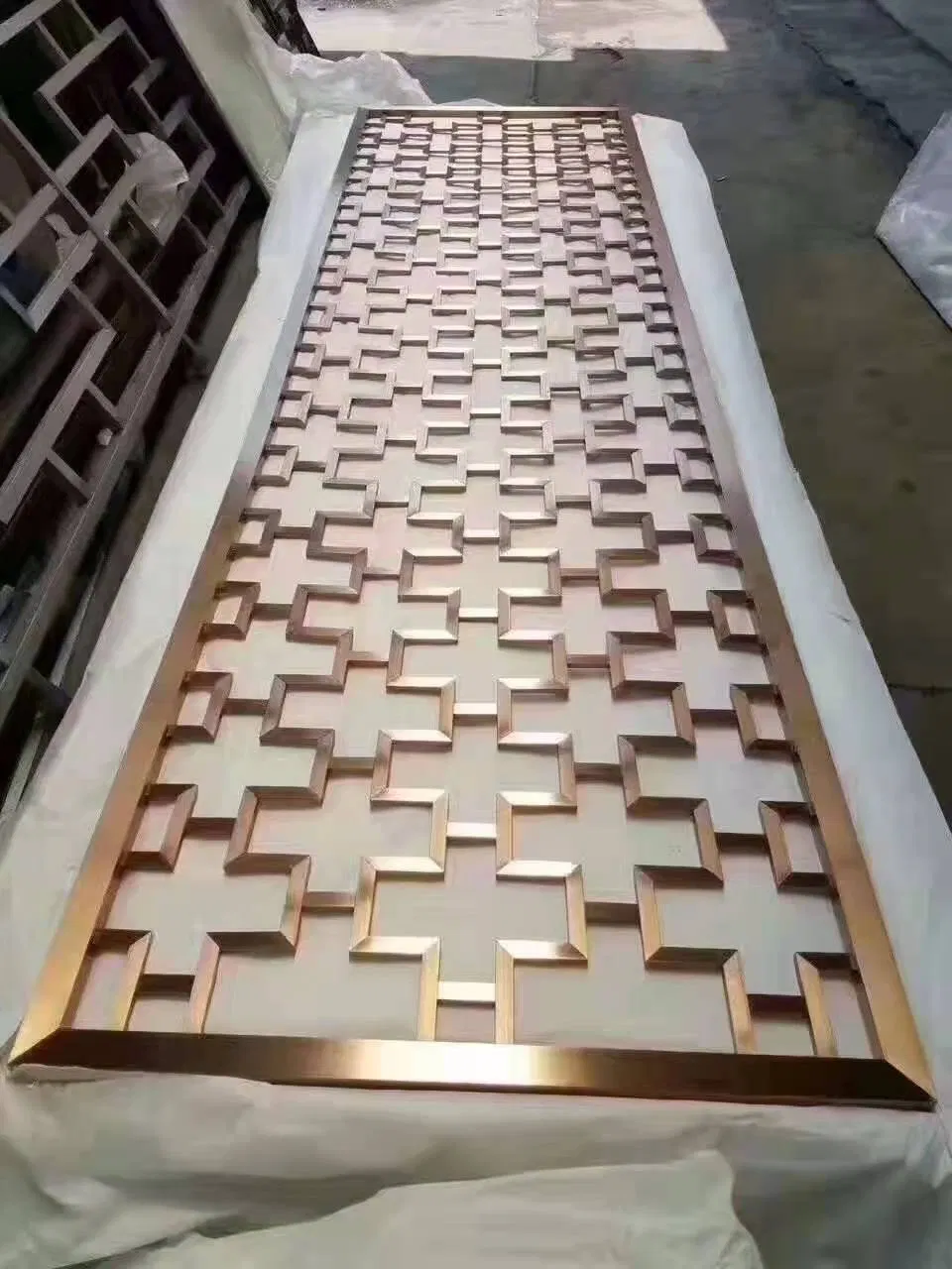 Modern Stainless Steel Laser Cut Room Divider Screen Panels