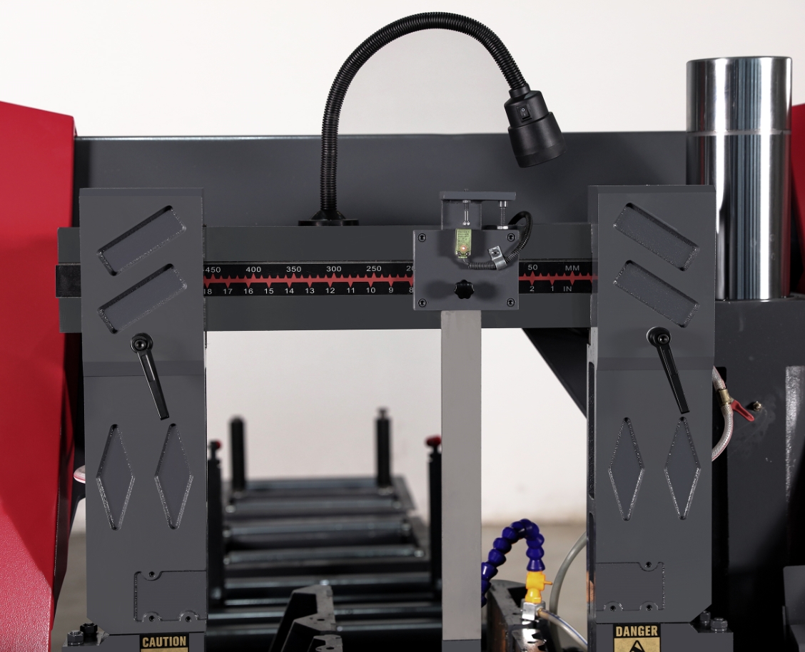 Ленточная пила по дереву горизонтальная универсальная