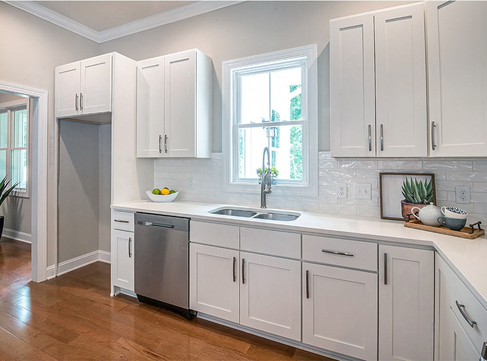 Modern Kitchen Cabinet White Kitchen Cabinets Factory Wholesale