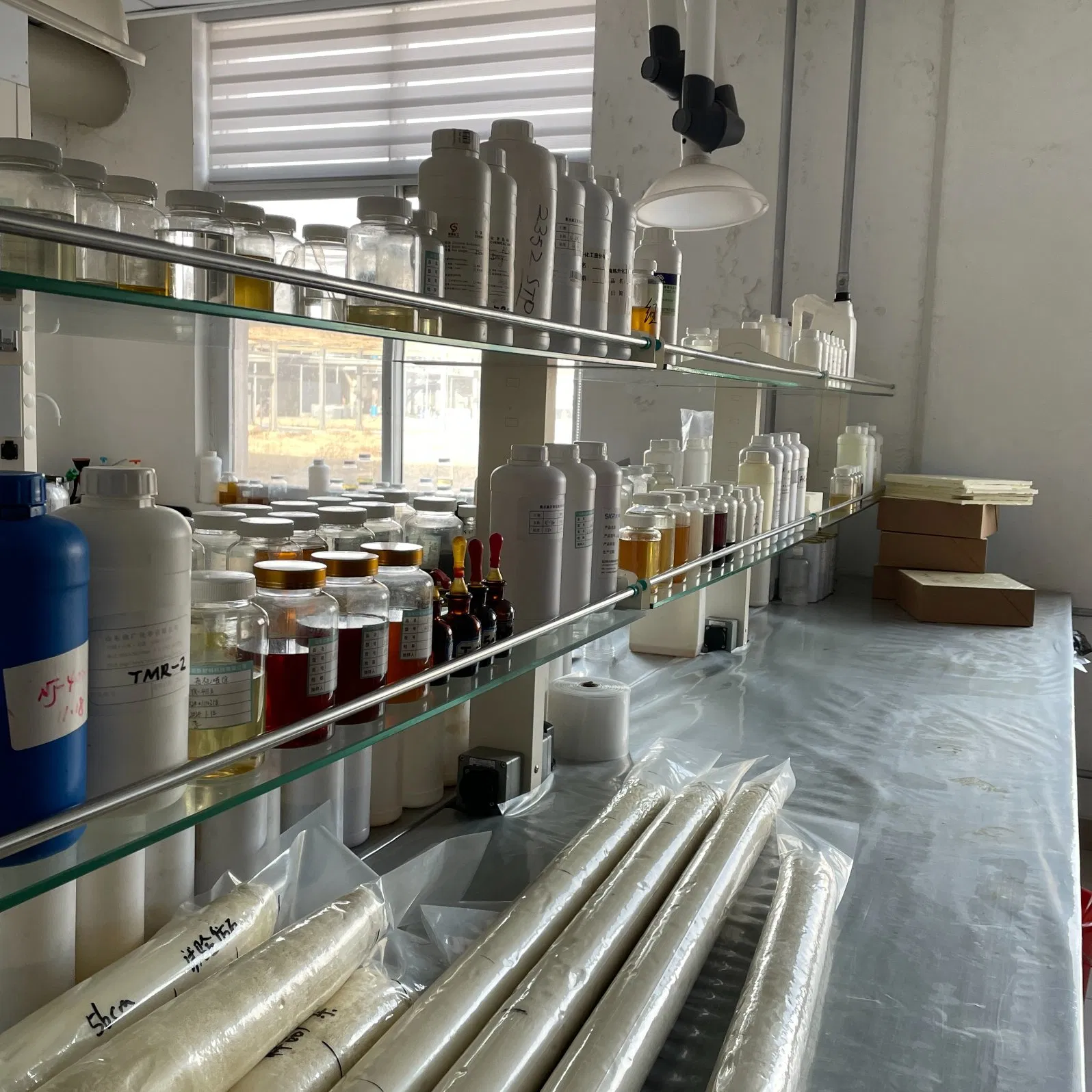 141b/245fa Blowing Agent Polyurethane Spray Closed Cell PU Foam for Roof Insulation