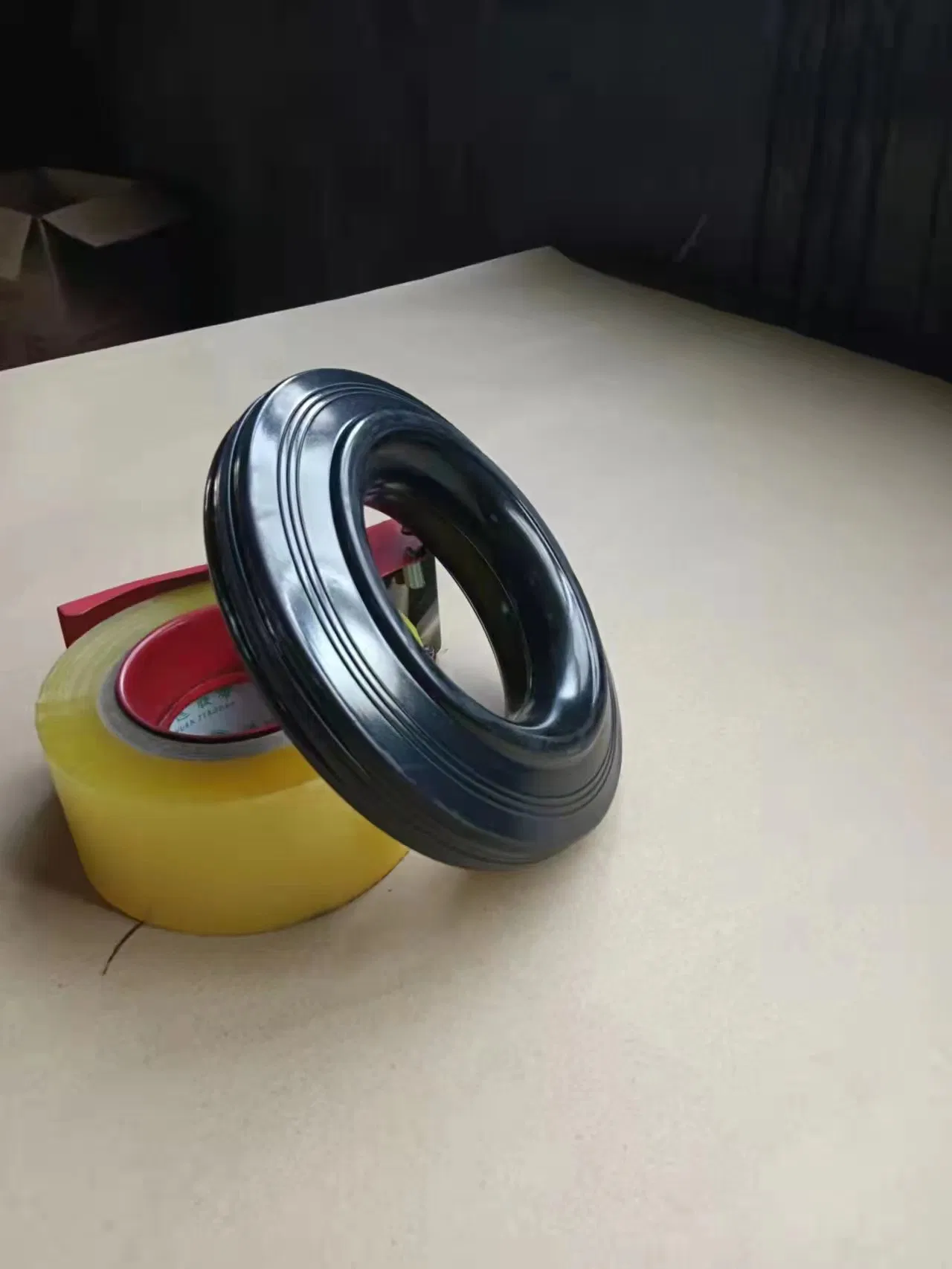 Durable Rubbish Bin Solid Rubber Wheel