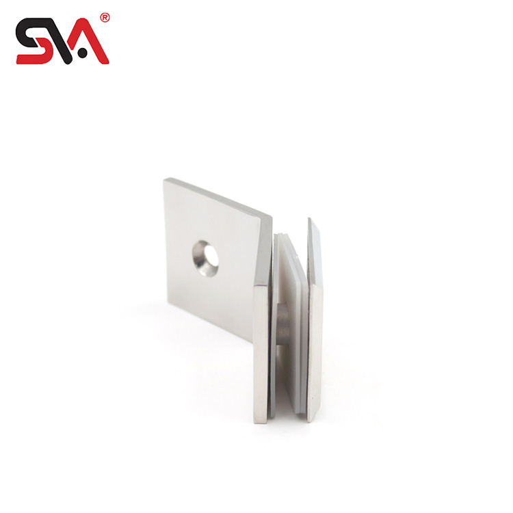 Shower Room Glass to Wall 135 Degree Brass Fixed Panel Beveled Glass Clamp