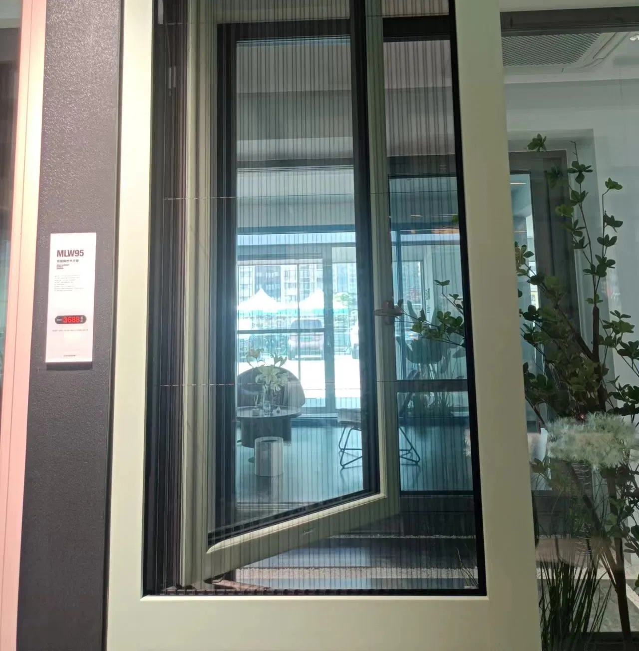 High Security Energy Efficient Wood-Aluminum Composite Outswing Casement Window for Villa Houses