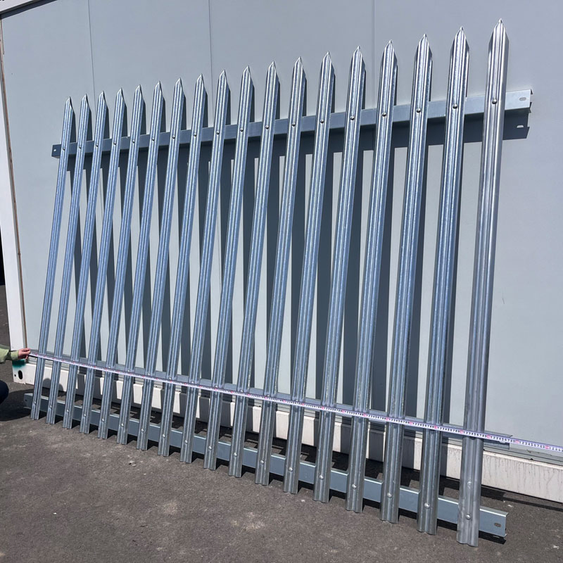 Hot Dipped Galvanized Steel Palisade Fencing for Papua New Guinea