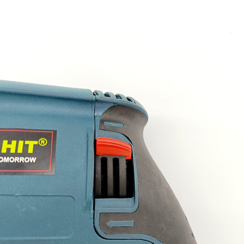 Перфоратор 800Вт, 26мм, 110-240В, с плоским сверлом