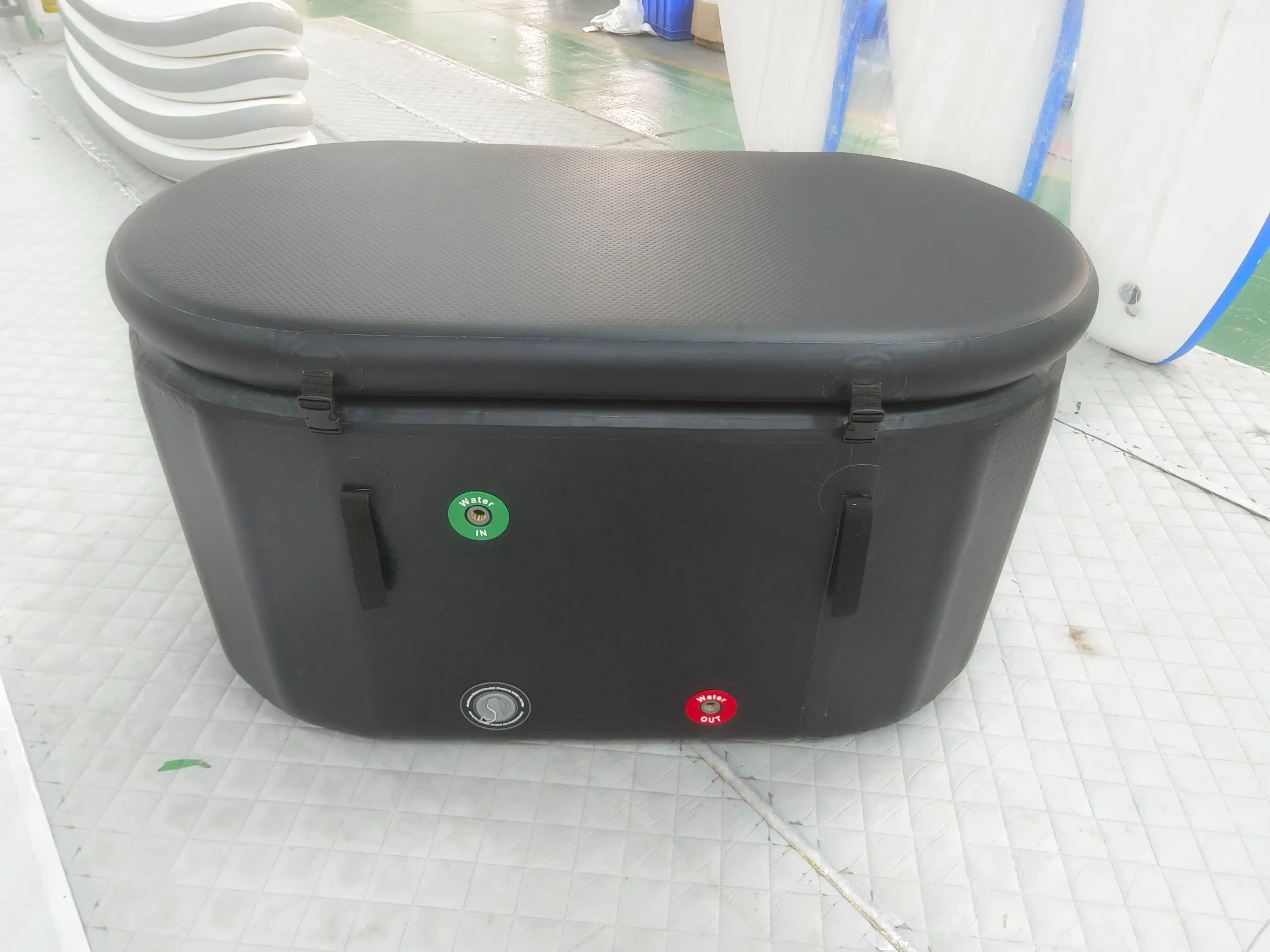 Портативная ледяная ванна Recovery Pod для криотерапии