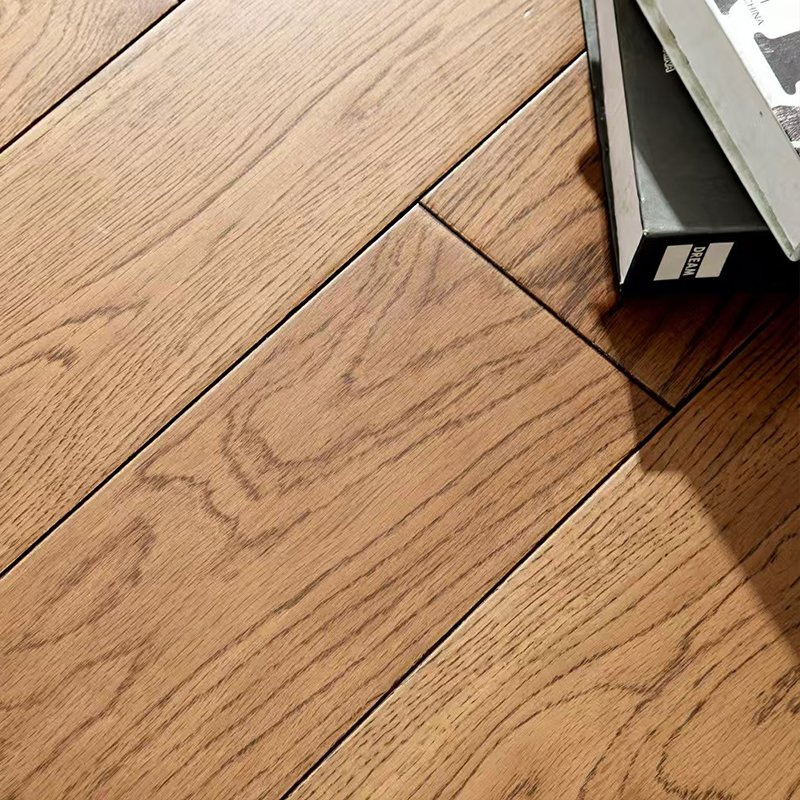 Hot-Selling Longevity Design Oak Solid Wood Click Lock Flooring