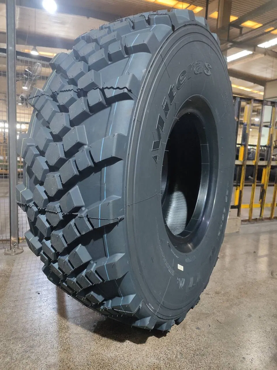 Шина 425/85R21