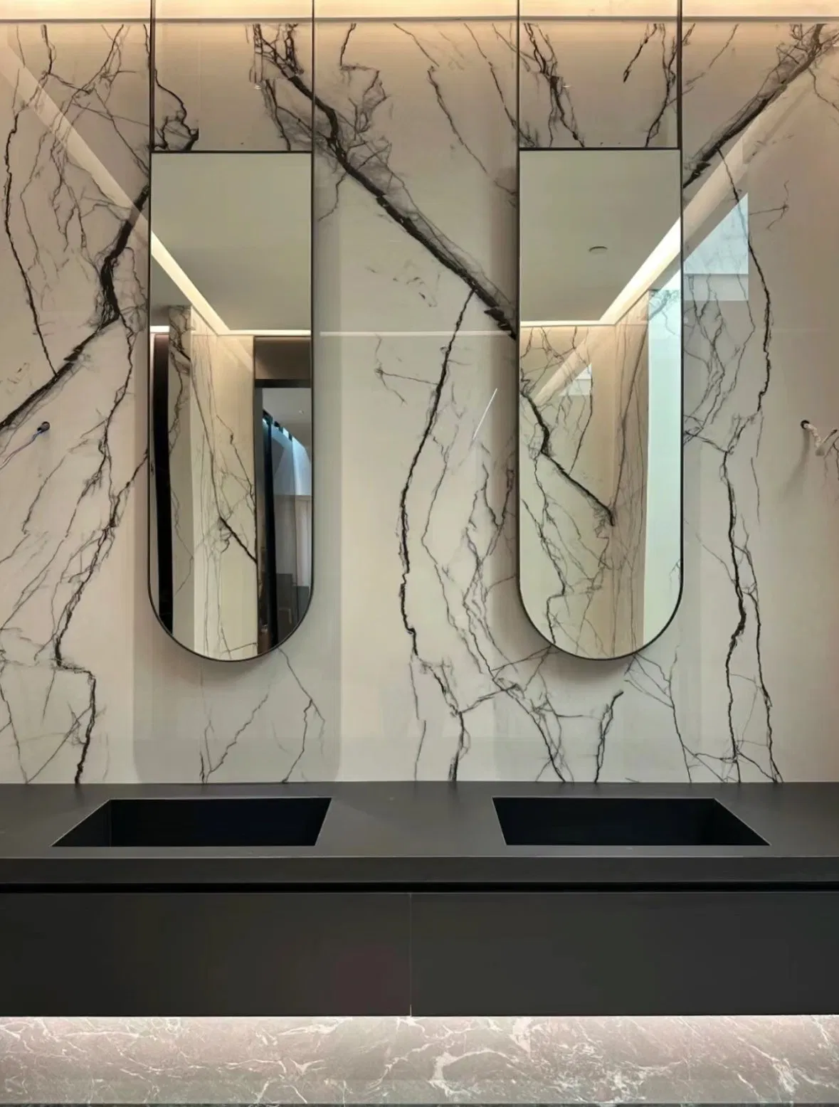 Porcelain Full Body Floor Tiles Glazed Lapato Rustic Tile