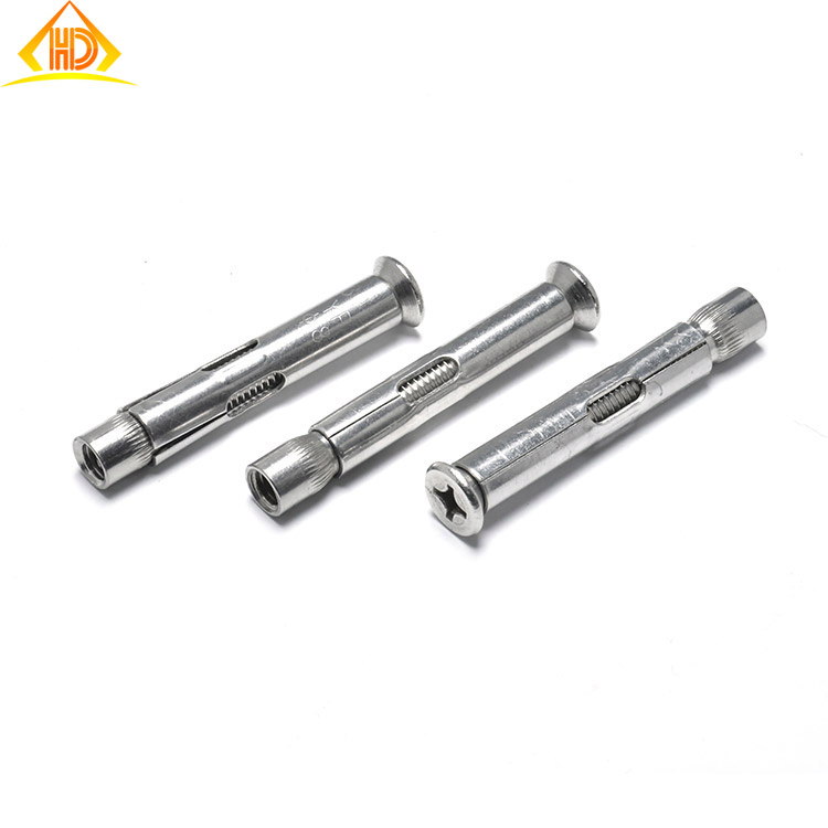 Анкерный болт с шестигранной головкой и гайкой, оцинкованный