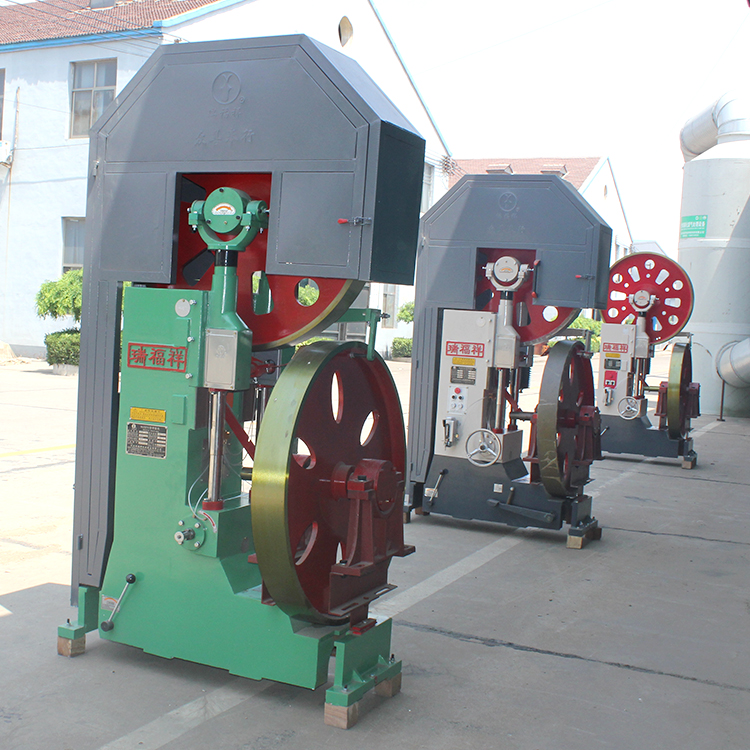 Ленточная пила по дереву вертикальная