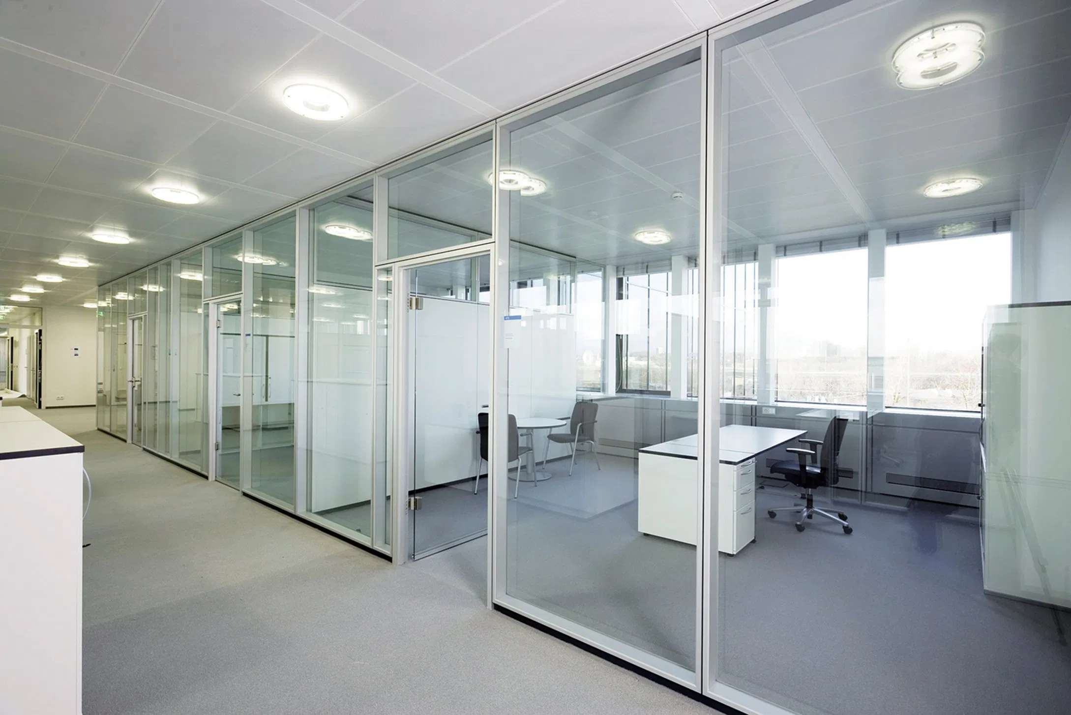 Office Partition with Huge Glass and Modern Design