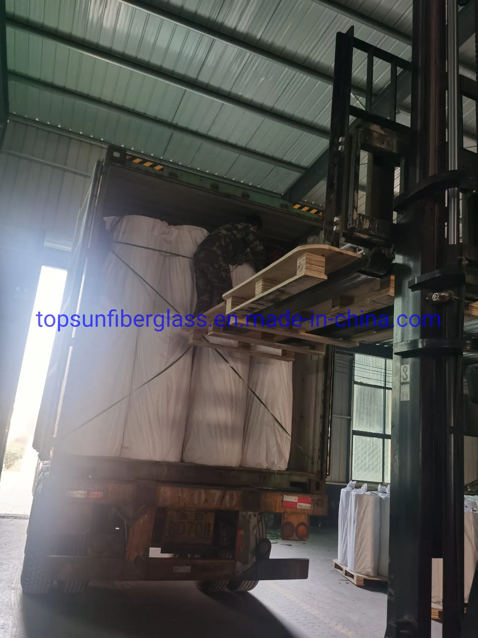Fire Retardant & Fireproof Material Glass Rock Wool Materials 45GSM 3mm× 3mm Fiberglass Mesh