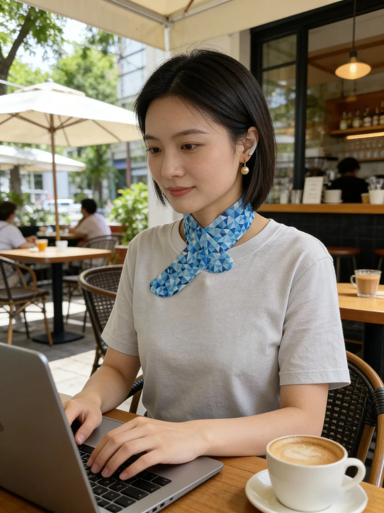 Customized OEM Neck Wrap Cooling Patch Solutions for Instant Heat Relief