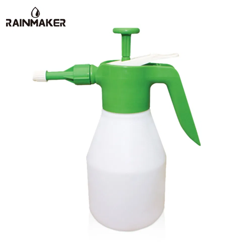 Rainmaker 0.8L Garden Plastic Portable Hand Pressure Irrigation Sprayer
