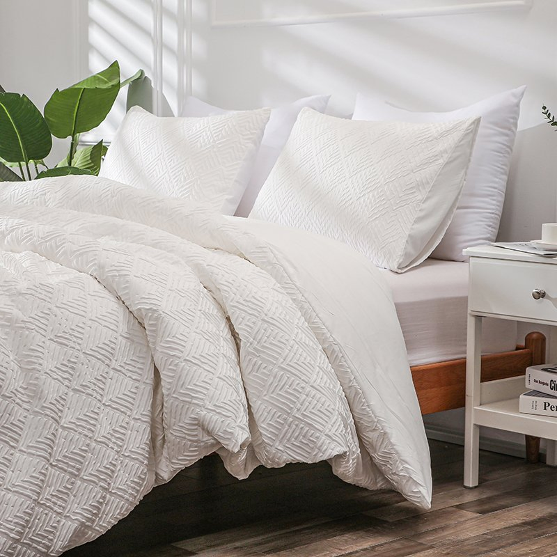 Nantong Home Textile Factory Direct Supplier 3 PCS 4 PCS Polyester Quilt Sets