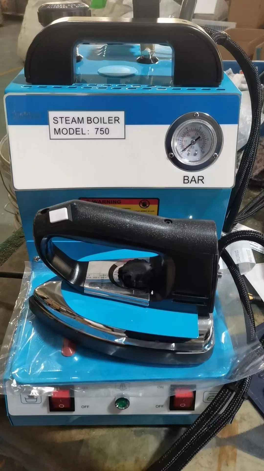 Steam Boiler Electric Boiler Heating Boiler with Iron (BR-ST750)