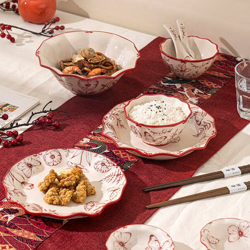 Stylish Ceramic Tableware with Floral Design for Food Service