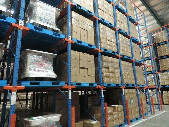Forklift Accessible Racking High-Density Pallet Storage System Drive Through Rack