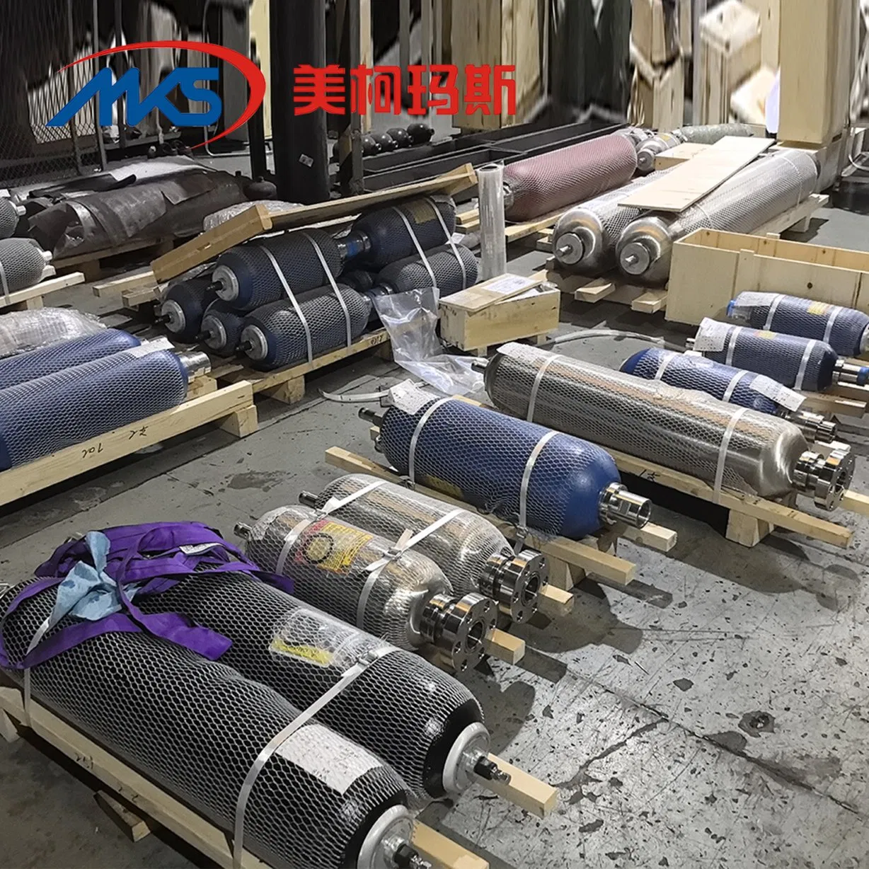 Гидравлический аккумулятор Rexroth 99713940 для экскаватора