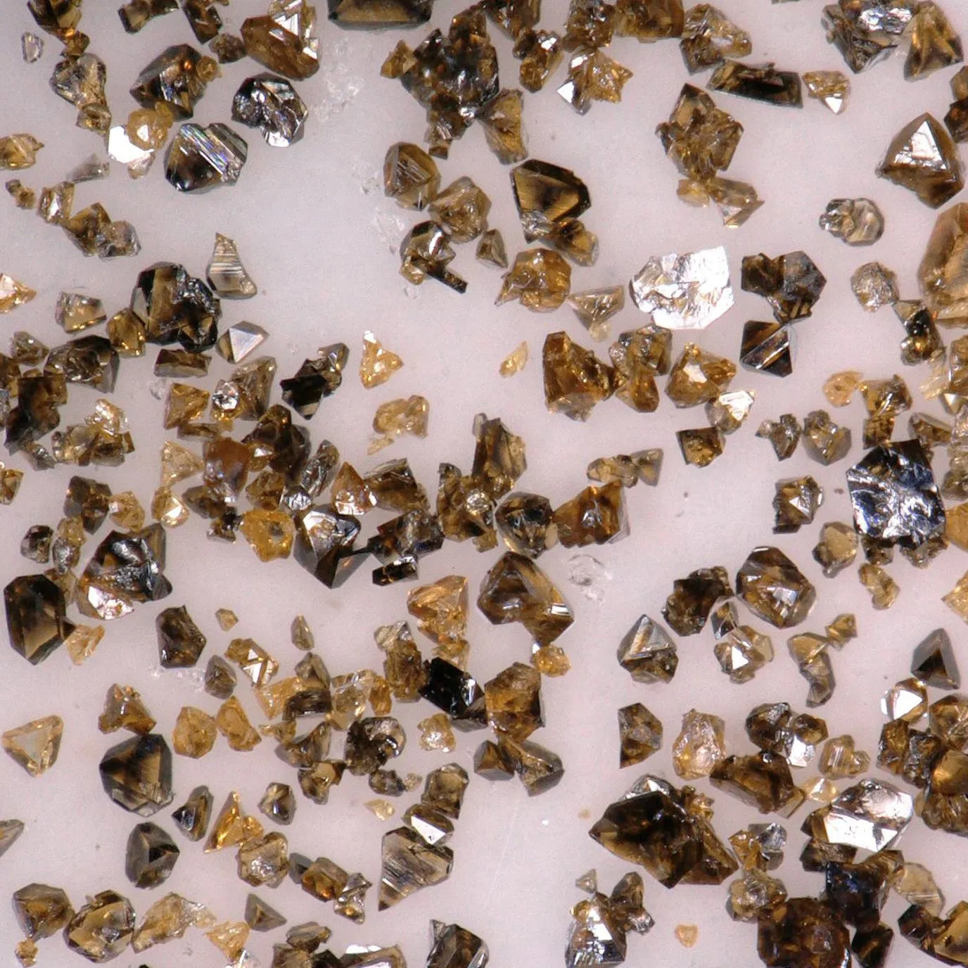 Порошок кубического нитрида бора C-BN 99% 10-20 мкм