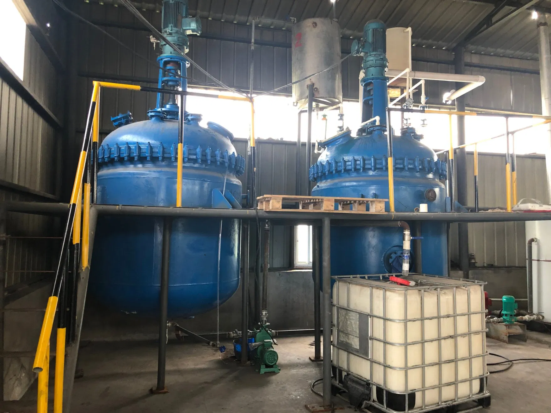 Polyvinyl Alcohol PVA Increase The Adhesion of Cement, Ash Calcium Powder and Gypsum.