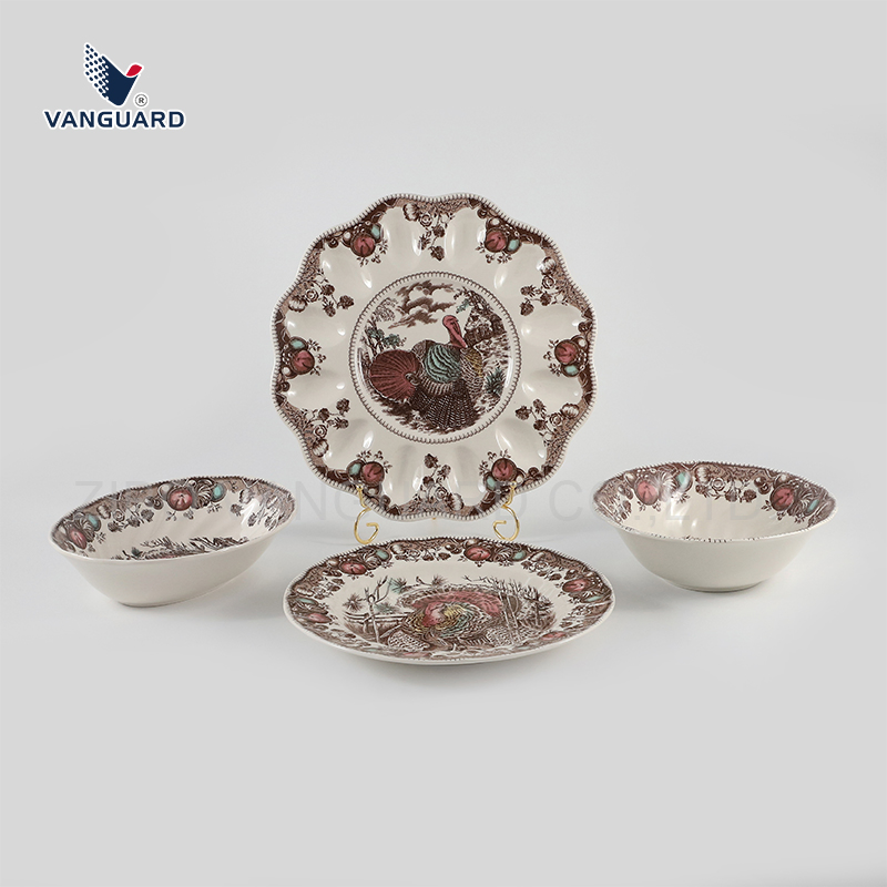 Creative Vintage Round Porcelain Dinner Plate Custom Ceramic Souvenir Plate