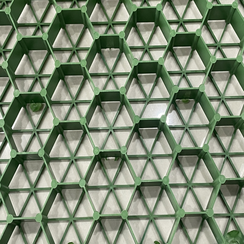 Black Green Easy to Install HDPE Plastic Grass Pavers Height 40 mm 50mm for Parking