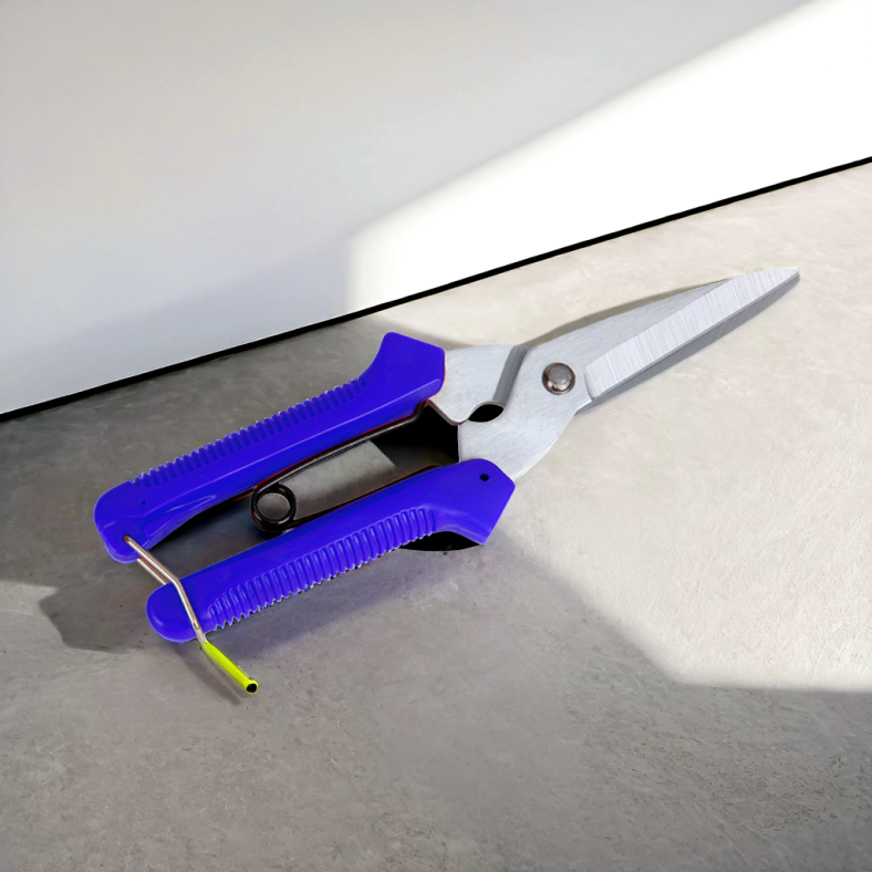 Professional Ergonomic Garden Pruning Shears for Easy Trimming