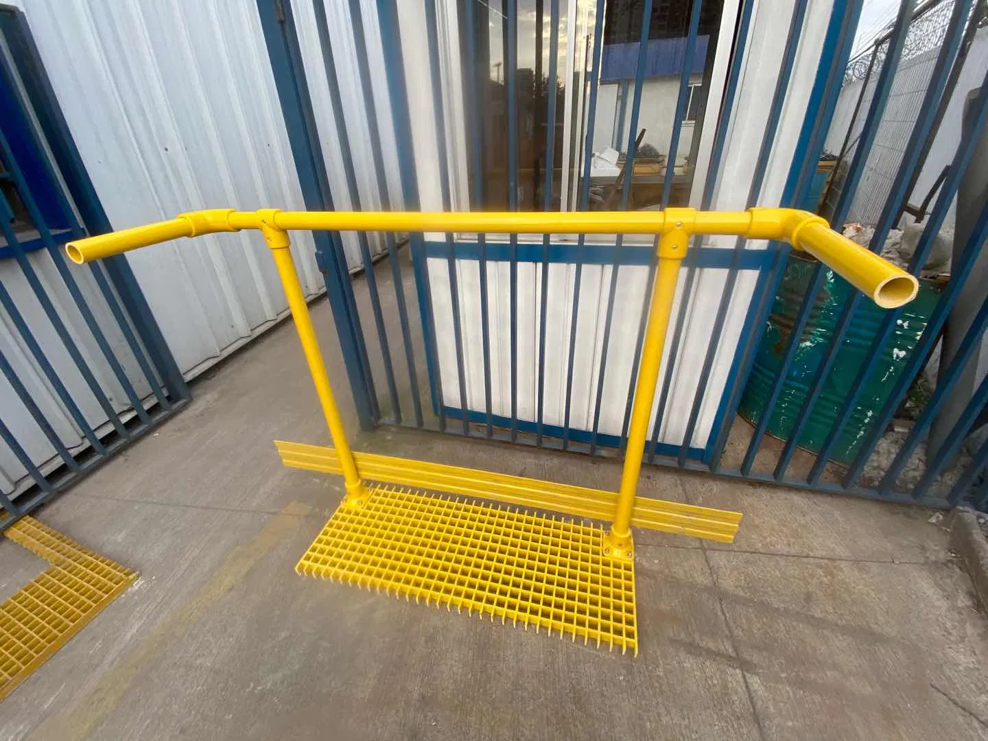 FRP Pultruded Profile Fiberglass Pipe with High Strength