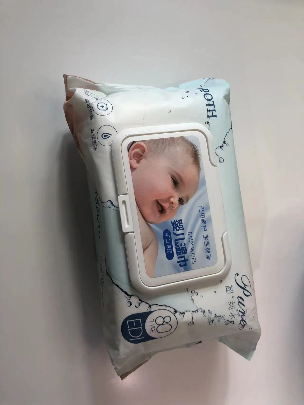 OEM Factory's High Quality Eco-Friendly Disposable Wet Wipes for Babies Non-Woven Fabric 80PCS Packaged Wholesale