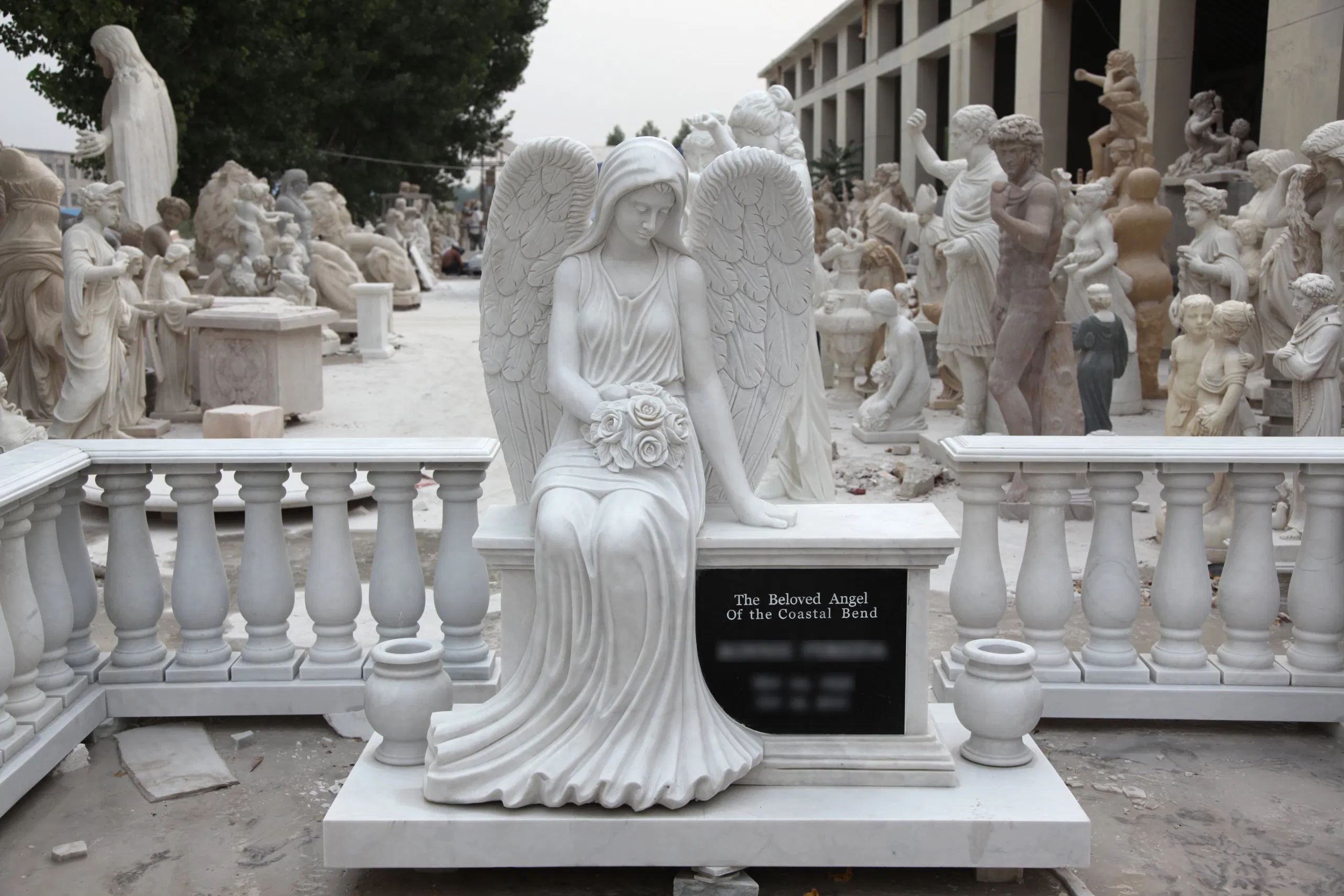 White Carrara Stone Sculpture Gravestones Marble Memorial Marble Tombstone (SY-M005)