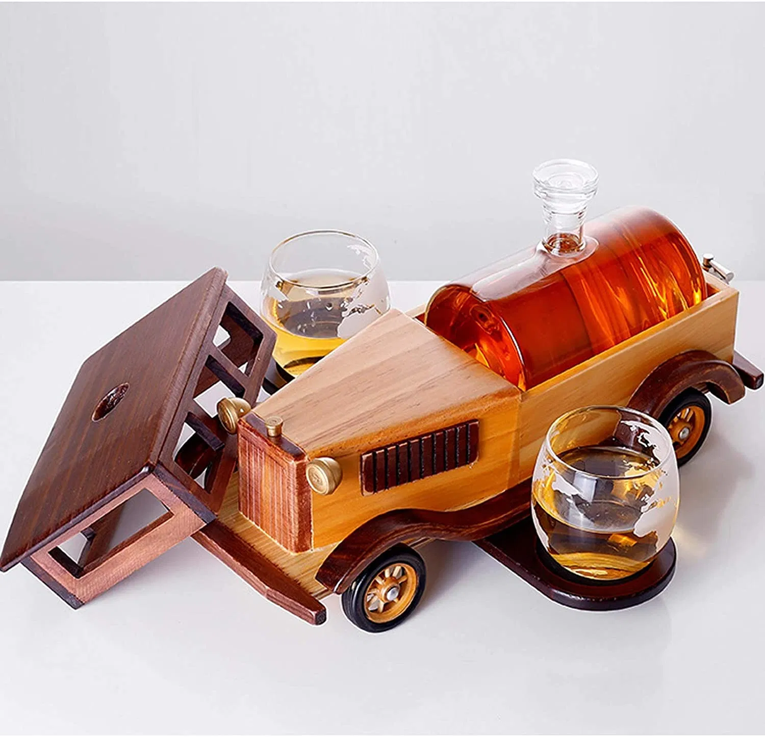 Old Fashioned Car Classic Whiskey Decanter Set Whiskey Tumbler with Stainless Spigot