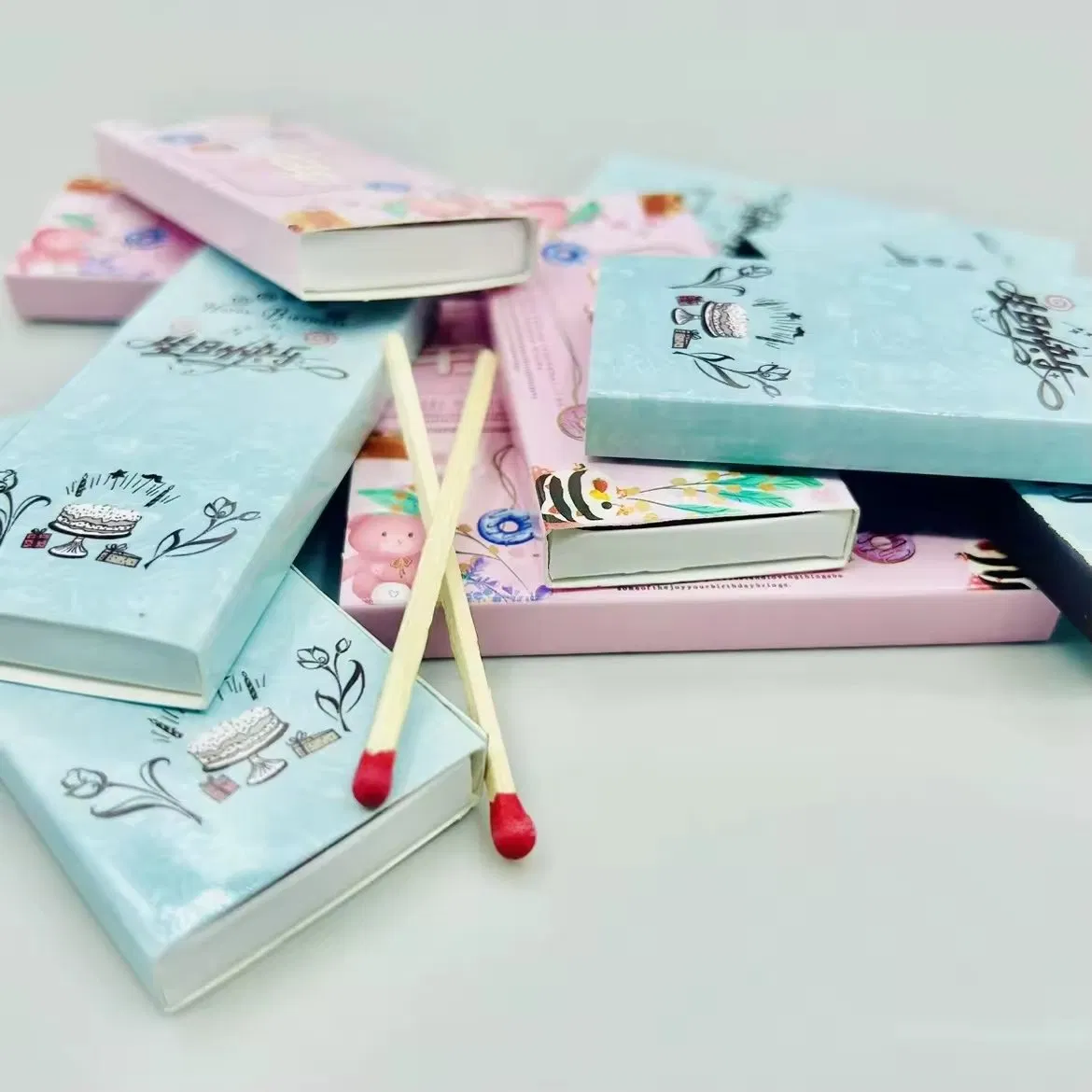 Home Custom Logo and Matchbox Cheap Matches Wholesale Custom Box Matches for Cake