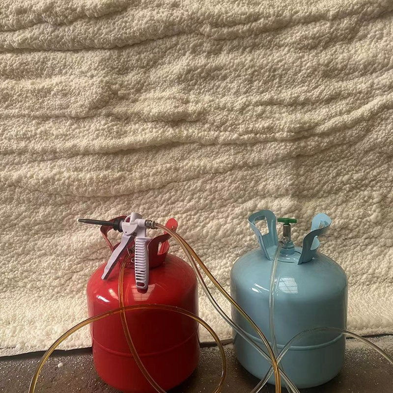 Cheap Price China Factory Sell 300FT Foam PU Spray Foam Kit Closed Cell for Home Wall Insulation