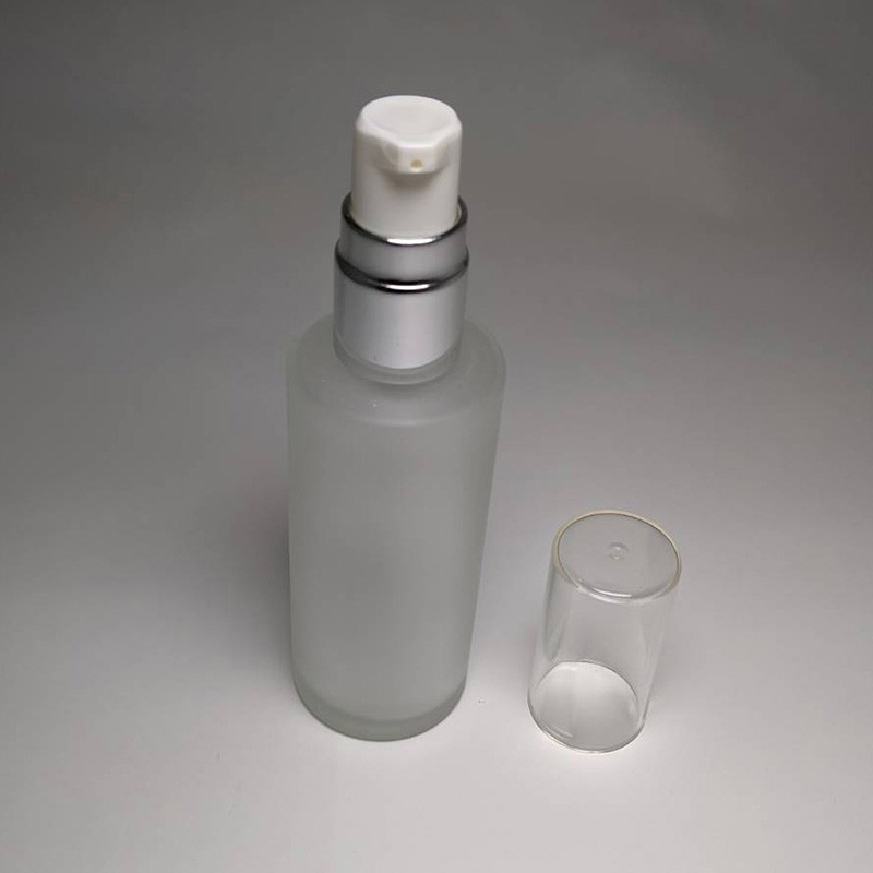 Elegance 50ml Cylinder Glass Bottle Silver Collar Cosmetic Lotion 18/415 Cream Pump