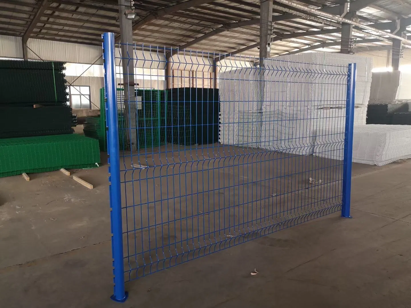 PVC Vinyl Coated Welded Wire Mesh Garden Fence