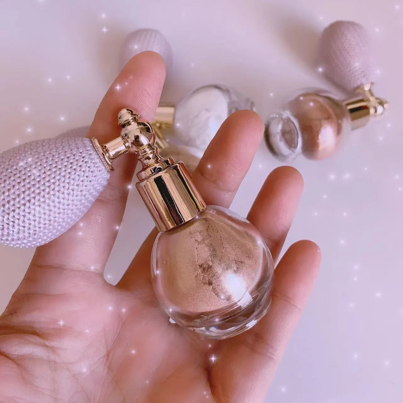 Body Glow Shimmer Bronze Powder Spray Glitter Highlighter Loose Mist Pen