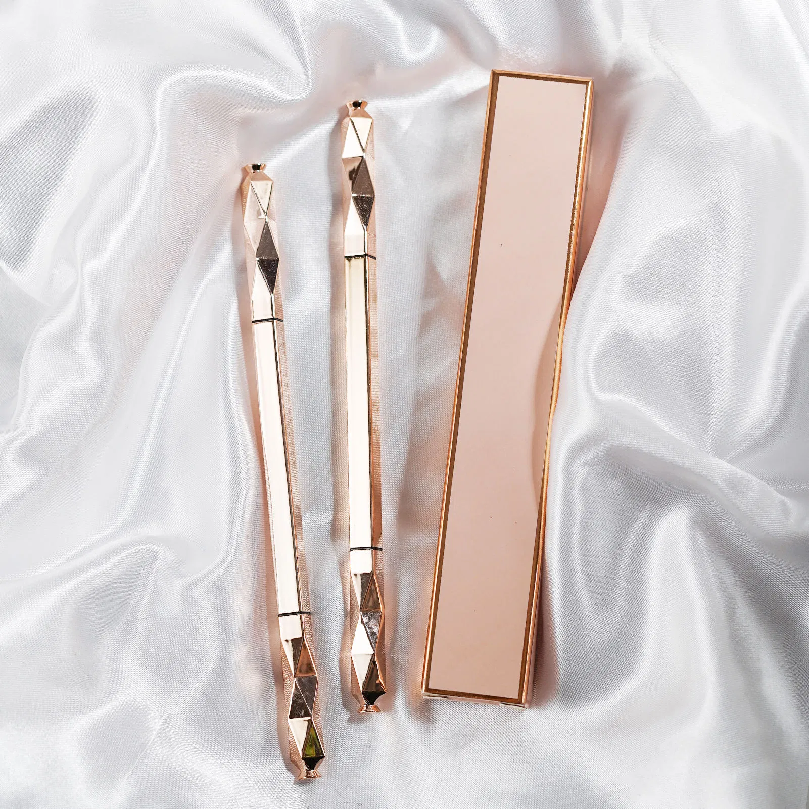 Ultra Fine Rose Gold White Pink Waterproof Eyebrow Pencil with Brush