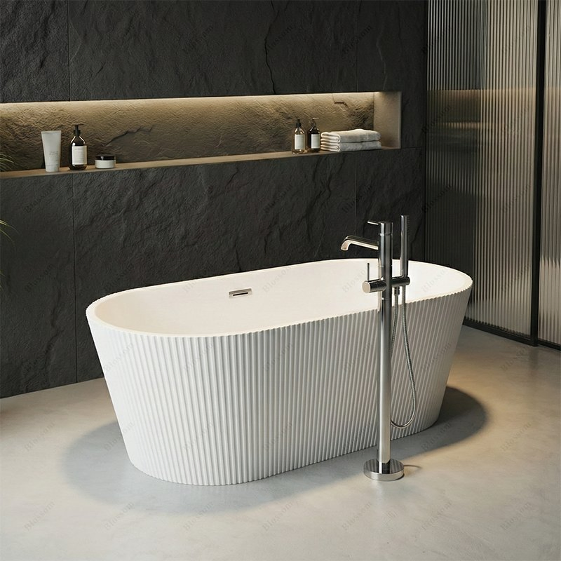 UV Resistant Acrylic Freestanding Bathtub with Color Fade Protection Designed in Outdoor Sunroom Settings