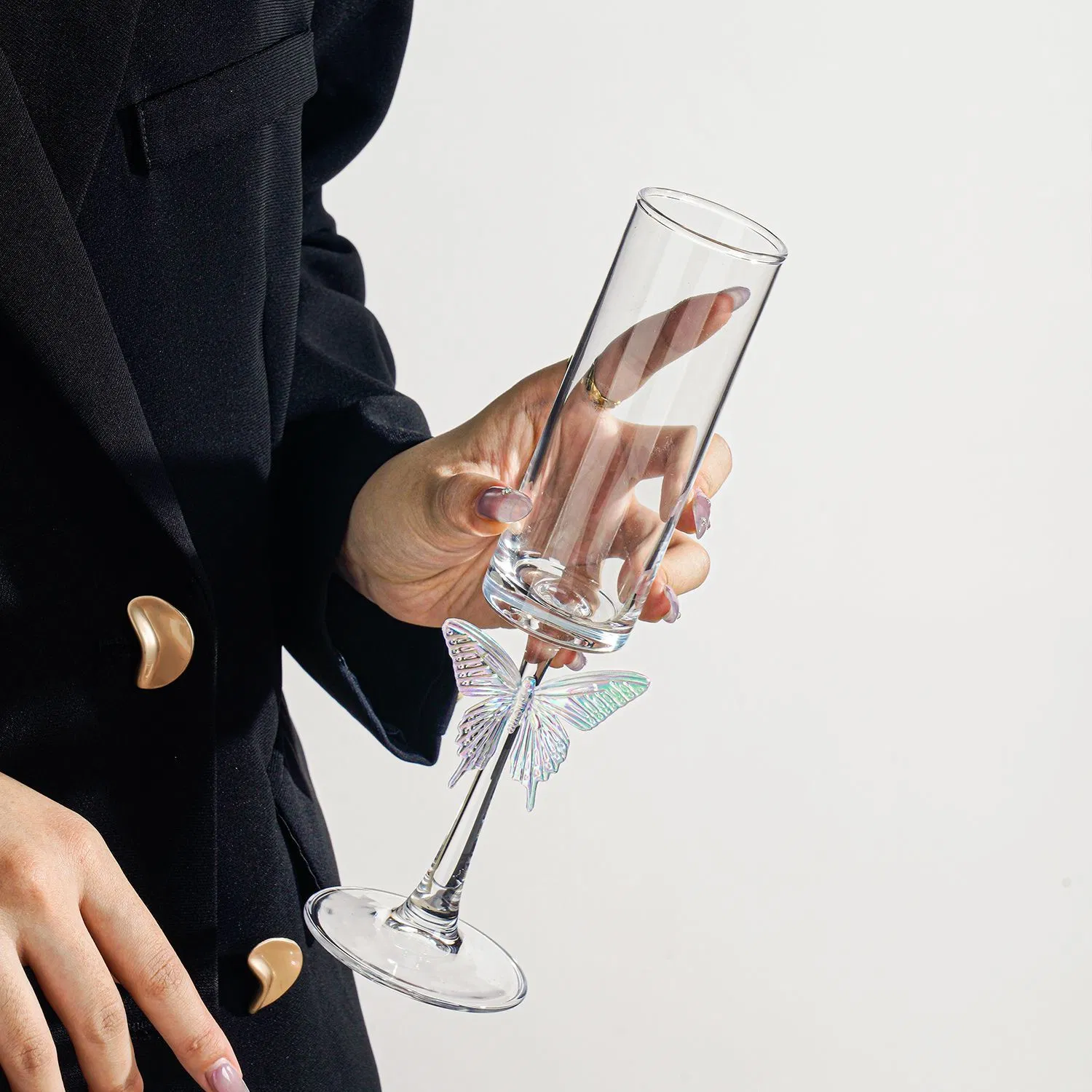 OEM Thickened Creative Butterfly Decoration Premium Glass Champagne Cocktail Glasses